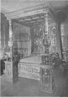 An Apostles bed of the Tudor period, so-called from the
 carved panels of the back. The over elaboration of the late Tudor work
corresponded in time with France's deterioration in the reign of Henry
IV.