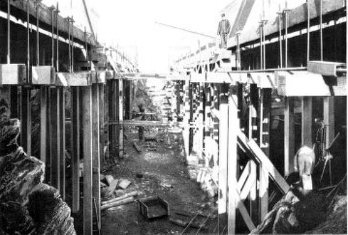 SURFACE RAILWAY TRACKS SUPPORTED OVER EXCAVATION ON
UPPER BROADWAY