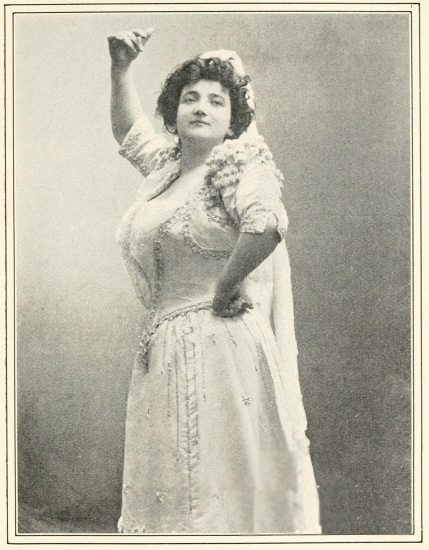 Copyright by Aim� Dupont, N. Y.

Calv� as Carmen.