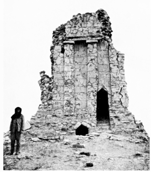 Fig. 48.&mdash;IRZÎ, TOWER TOMB.